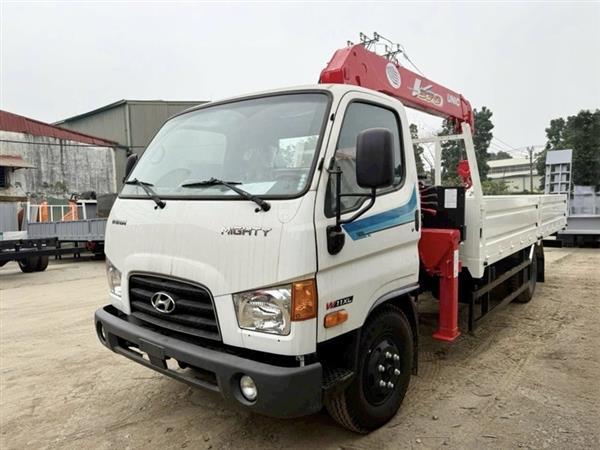 XE TẢI HYUNDAI NEW MIGHTY W11XL E5 GẮN CẨU UNIC 3 TẤN 5 ĐOẠN URV375