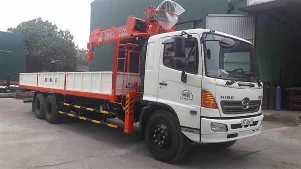 XE TẢI HINO FL8JTSL GẮN CẨU TỰ HÀNH KANGLIM 5 TẤN KS1056 (5 TẤN 6 ĐỐT)